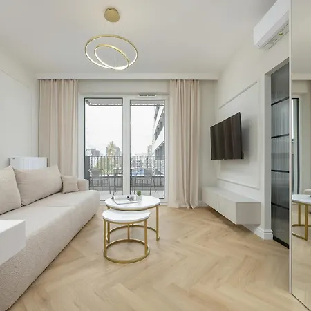 Appartement Zupnicza Elegant With Balcony By Renters