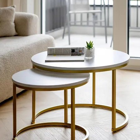 Zupnicza Elegant With Balcony By Renters