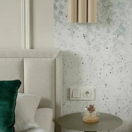 Zupnicza Elegant With Balcony By Renters *