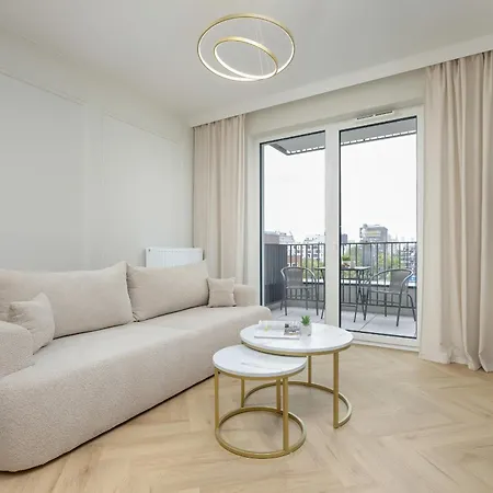 Apartment Zupnicza Elegant With Balcony By Renters Warsaw