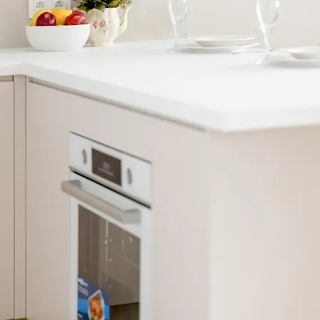 Zupnicza Elegant With Balcony By Renters * Warszawa