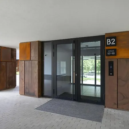 Zupnicza Elegant With Balcony By Renters Lägenhet Warszawa